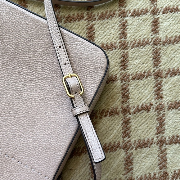 Tory Burch McGraw Leather Crossbody - Picture 10 of 11